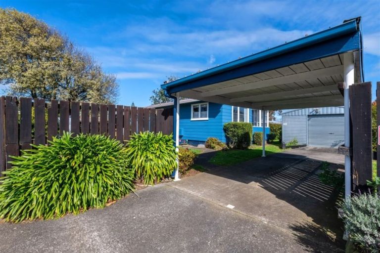 Photo of property in 74 Cranmere Crescent, Mangere East, Auckland, 2024