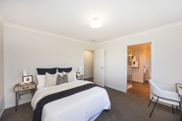 Photo of property in 75 Reid Line West, Feilding, 4777