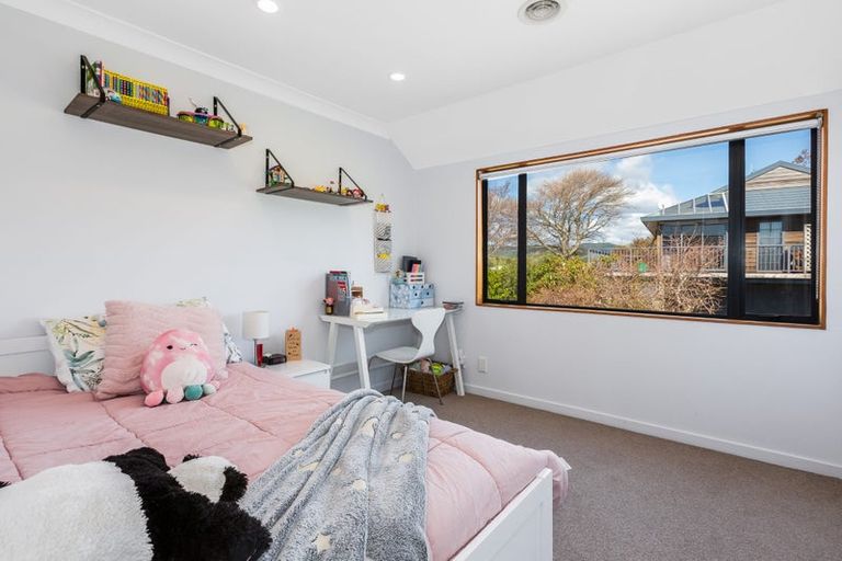 Photo of property in 81 The Masthead, Whitby, Porirua, 5024