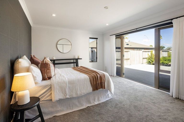 Photo of property in 2 Coleraine Drive, Rototuna, Hamilton, 3210