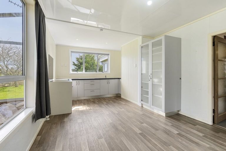 Photo of property in 8 Hydro Road, Burgess Park, New Plymouth, 4371