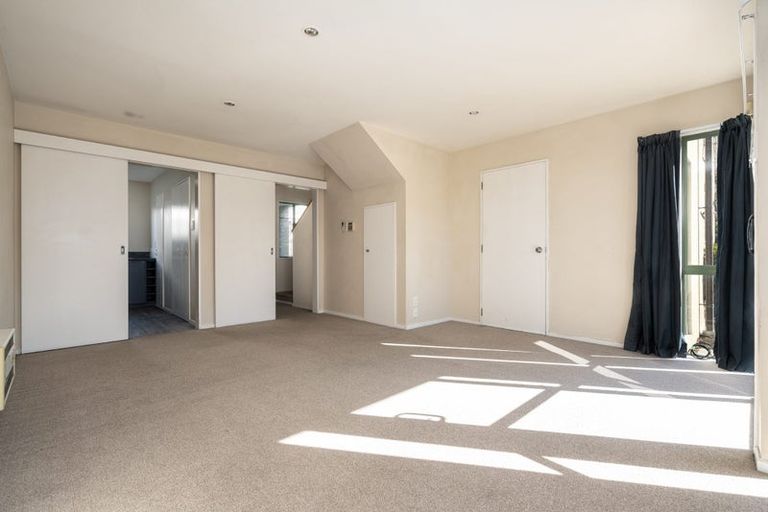 Photo of property in 90 Purchas Street, Edgeware, Christchurch, 8013