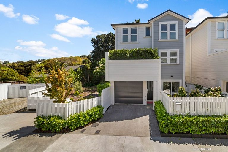 Photo of property in 57 Arcus Way, Hataitai, Wellington, 6021