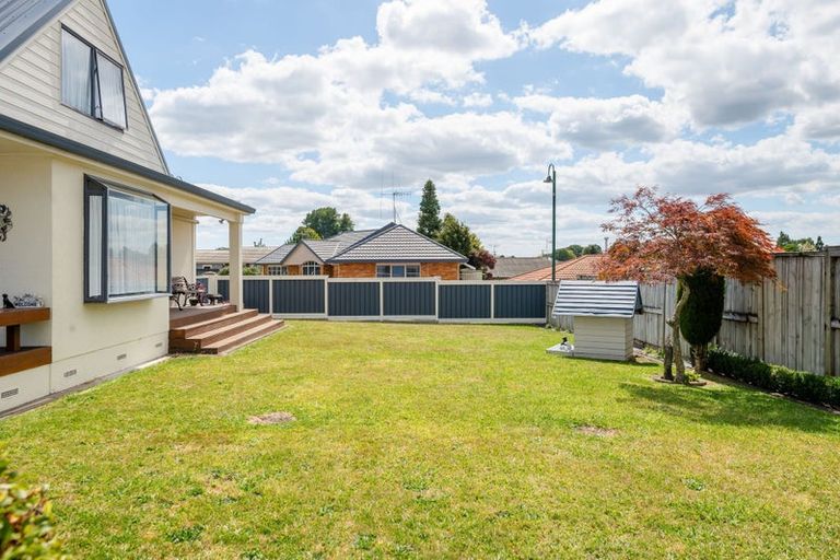 Photo of property in 23 Mews Place, Forest Lake, Hamilton, 3200