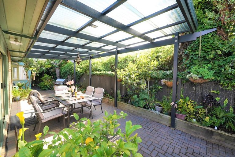 Photo of property in 12a Elizabeth Street, Victoria, Rotorua, 3010