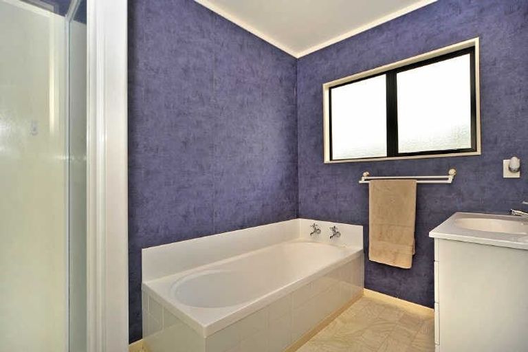 Photo of property in 75 Parnell Heights, Kelvin Grove, Palmerston North, 4414