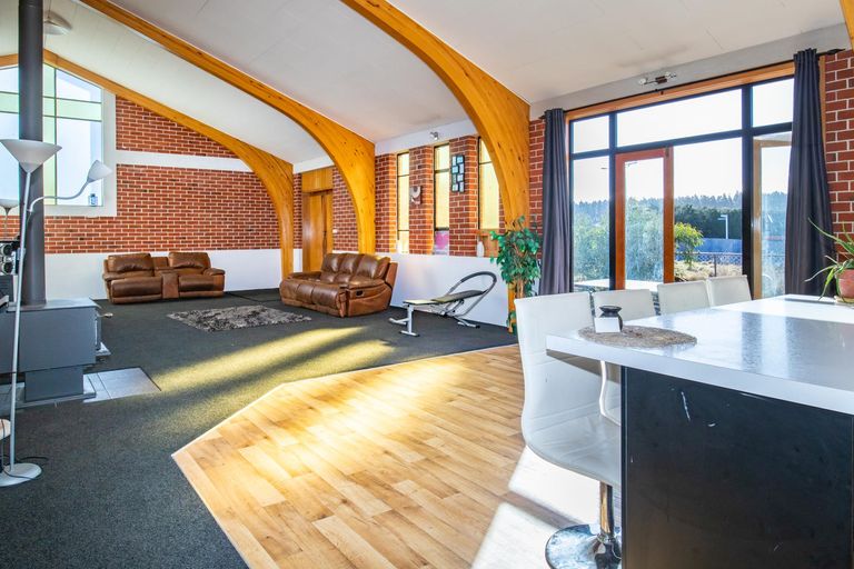 Photo of property in 3 Bristol Street, Pareora, 7912