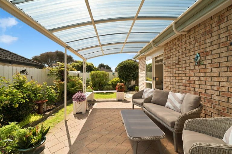 Photo of property in 8 Espalier Drive, Henderson, Auckland, 0612