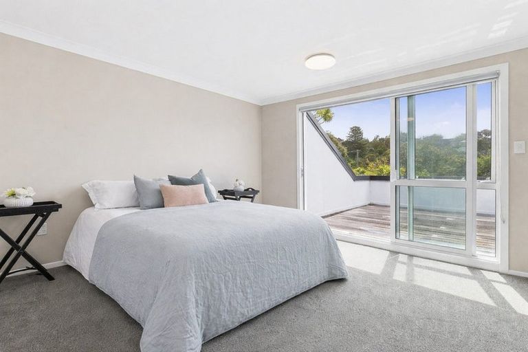 Photo of property in 156 Paremata Road, Paremata, Porirua, 5024