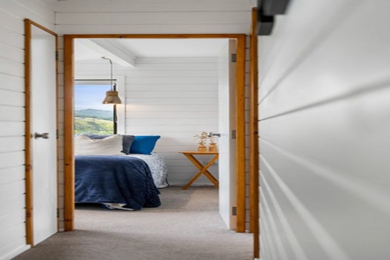 Photo of property in 130 Tirohanga Drive, Whangamata, 3620