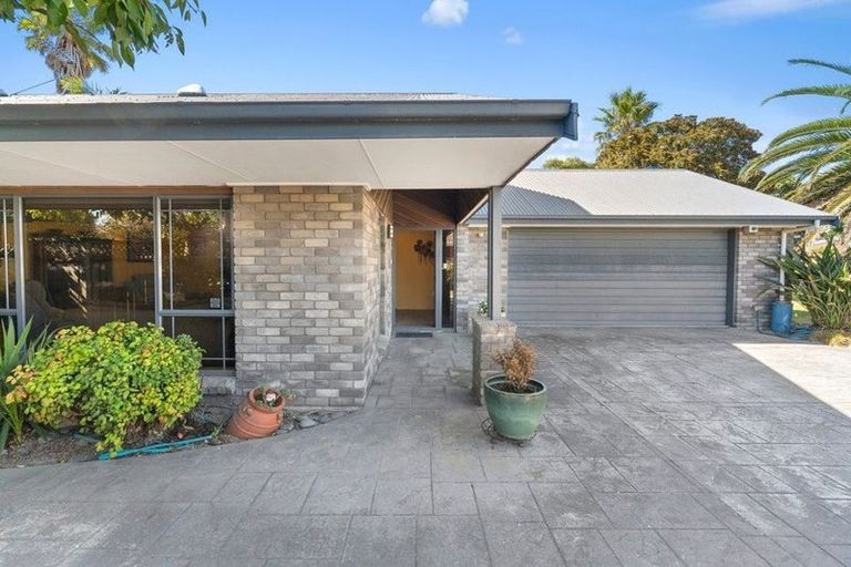 Photo of property in 42 Gardenia Drive, Mount Maunganui, 3116