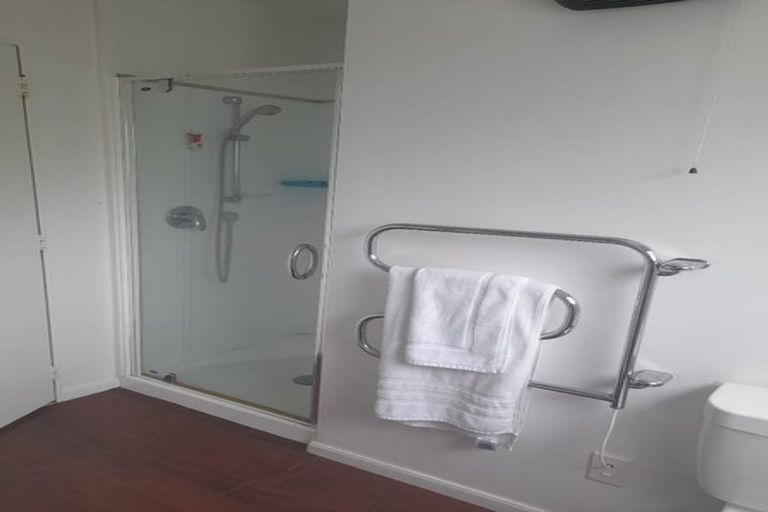 Photo of property in 3 Gavin Road, Raumati Beach, Paraparaumu, 5032