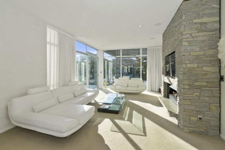 Photo of property in 8 Royds Street, Fendalton, Christchurch, 8014