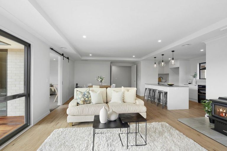 Photo of property in 29 Cressy Place, Darfield, 7510