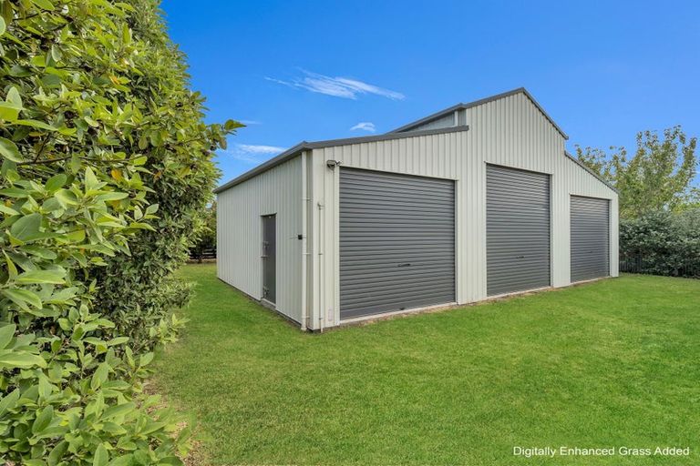 Photo of property in 27 Moore Avenue, Tawhero, Whanganui, 4501