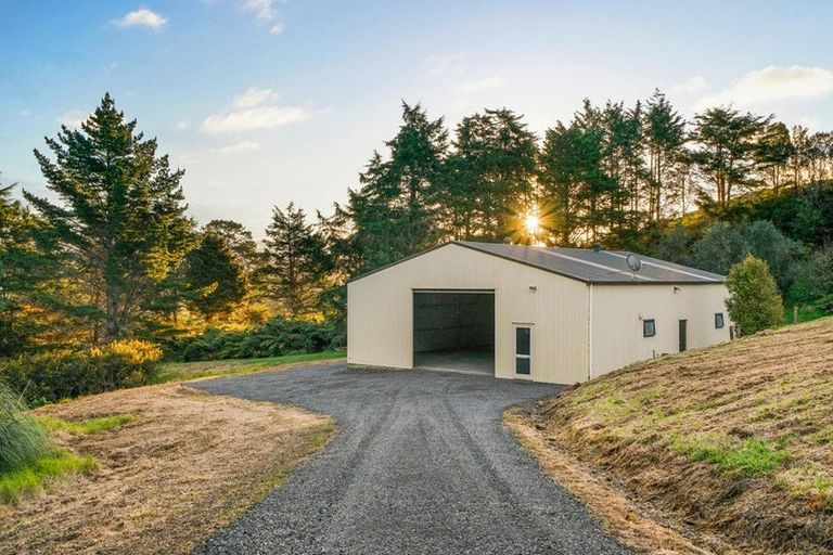Photo of property in 56 Joblin Road, Wainui, Silverdale, 0994