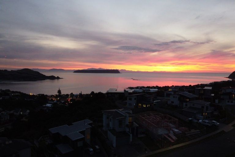 Photo of property in 17 Mo Street, Camborne, Porirua, 5026