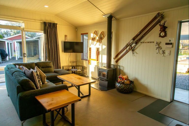 Photo of property in 7/20 Rangataua Rd (state Highway 49), Ohakune, 4625