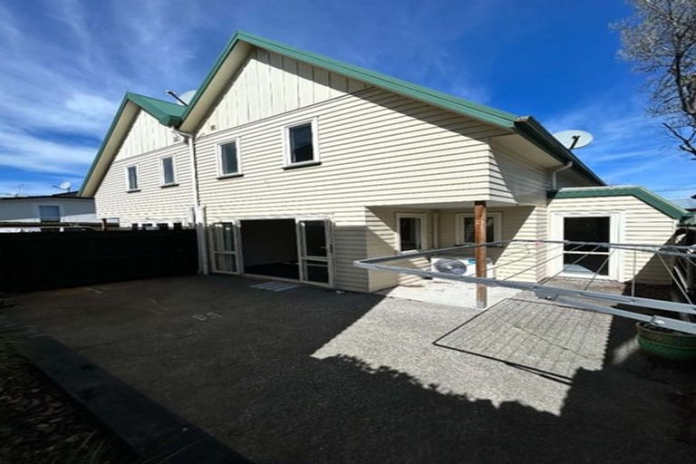 Photo of property in 33 Austin Street, Sydenham, Christchurch, 8023