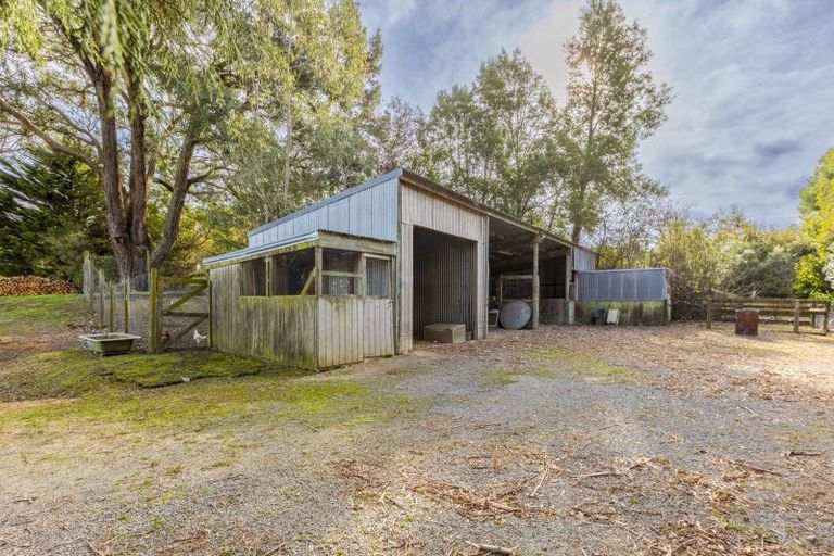 Photo of property in 12 Ireland Road, Waipawa, Otane, 4277