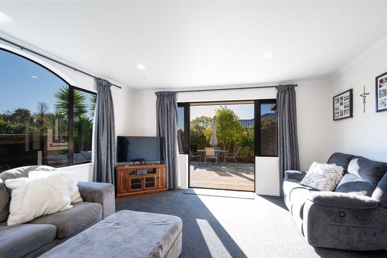Photo of property in 16 Allport Place, Stoke, Nelson, 7011