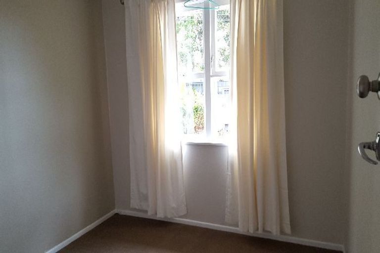 Photo of property in 5 James Street, Glenfield, Auckland, 0629