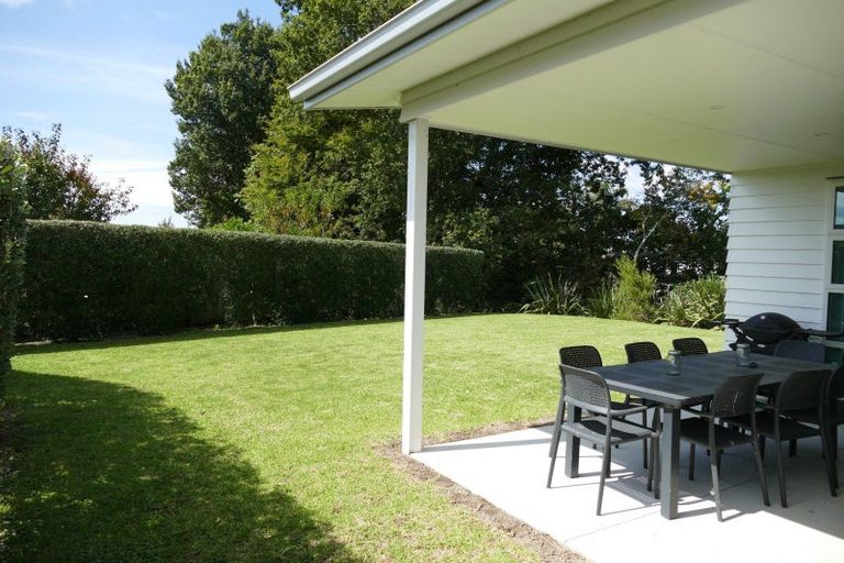 Photo of property in 18 Maniaroa Drive, Katikati, 3129