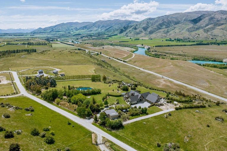 Photo of property in 63 Riverview Road, Queensberry, Cromwell, 9383