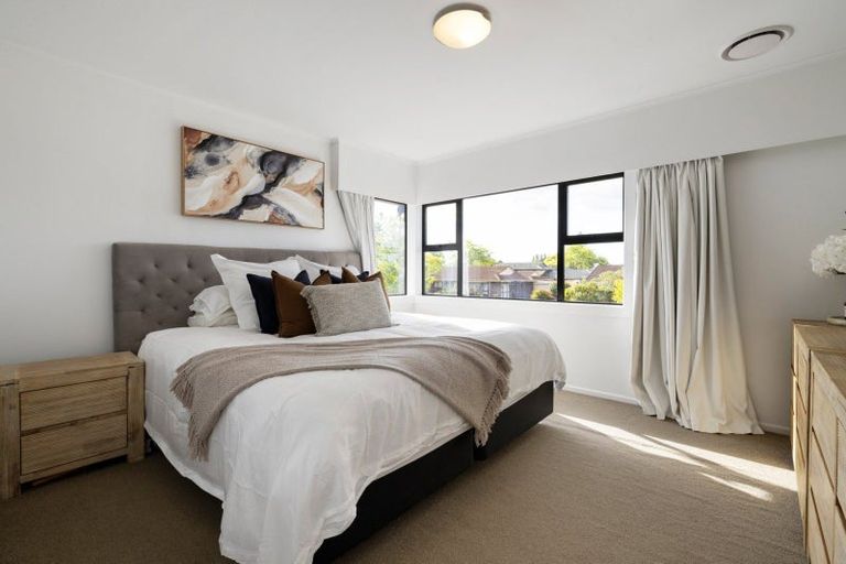 Photo of property in 36 Chedworth Avenue, Chedworth, Hamilton, 3210