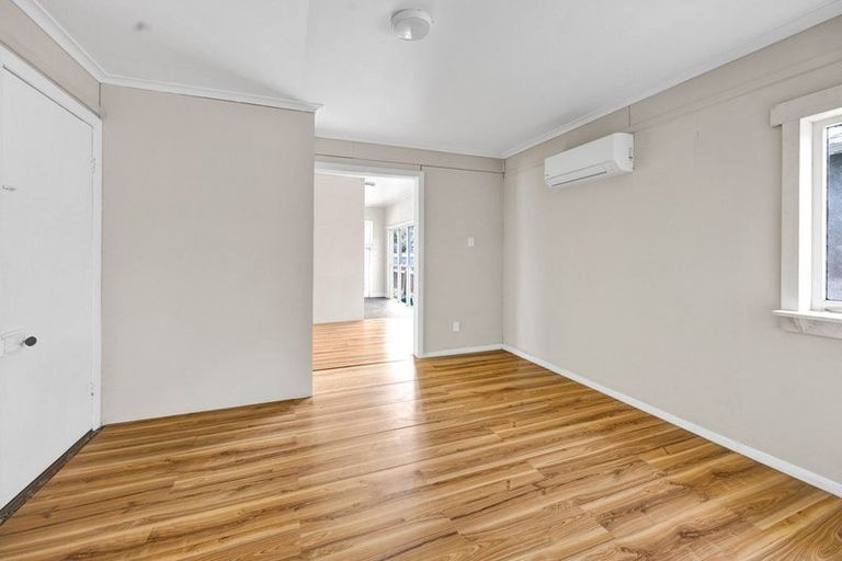 Photo of property in 257 Princes Street, Hawera, 4610