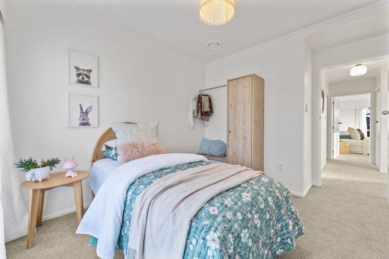 Photo of property in 19 Bronte Place, Whalers Gate, New Plymouth, 4310