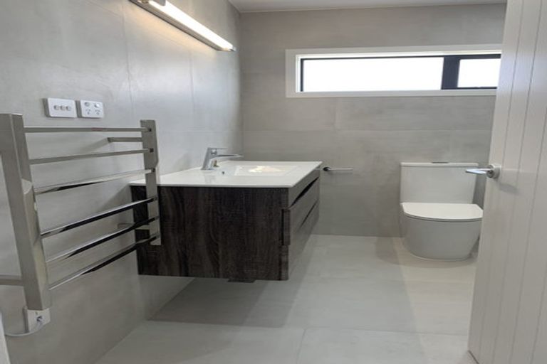 Photo of property in 29c Patons Road, Howick, Auckland, 2014