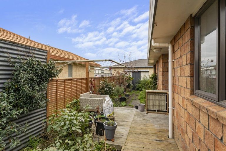Photo of property in 60b Te Rauparaha Street, Otaki, 5512