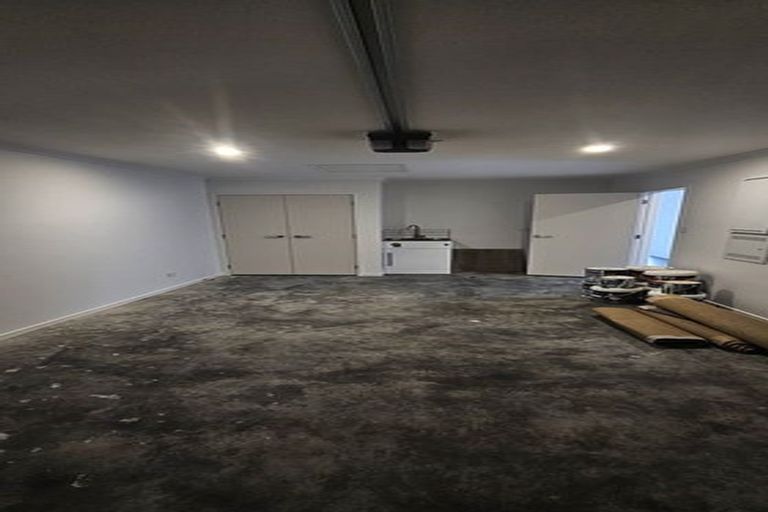 Photo of property in 13 Metoriti Crescent, Karaka, 2124