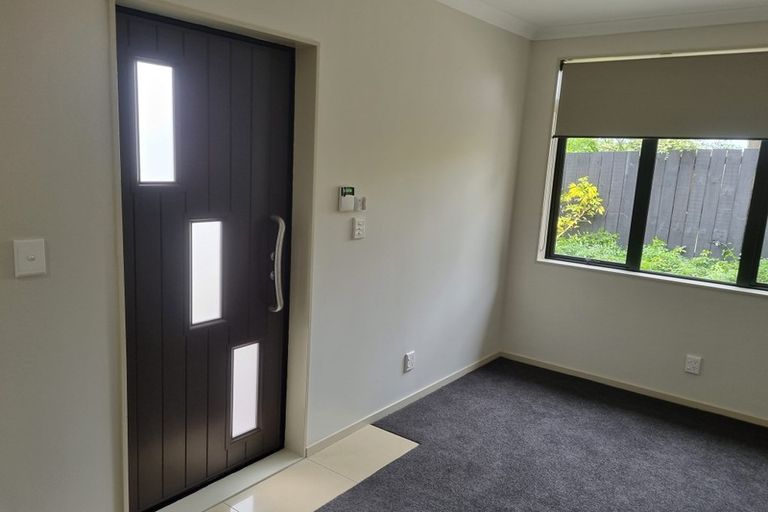 Photo of property in 4 Chieftain Rise, Goodwood Heights, Auckland, 2105