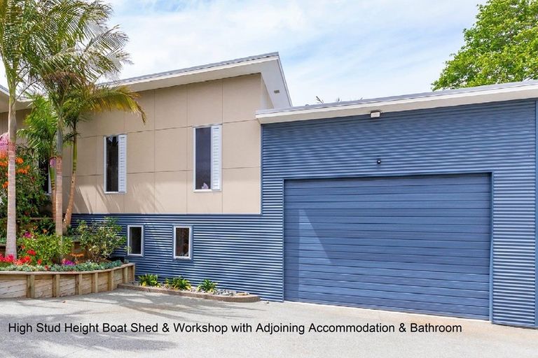 Photo of property in 56 Old Waipu Road, Mangawhai, 0505