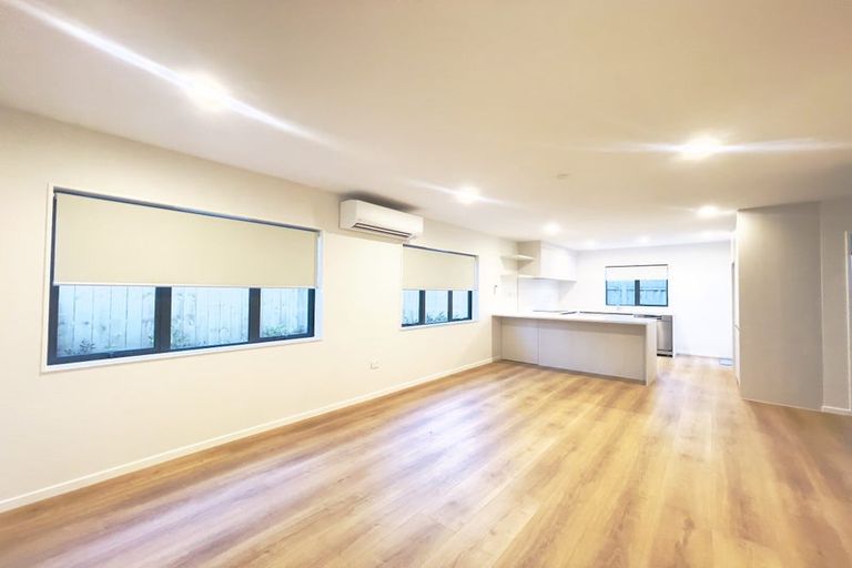 Photo of property in 2/19 Earlsworth Road, Mangere East, Auckland, 2024