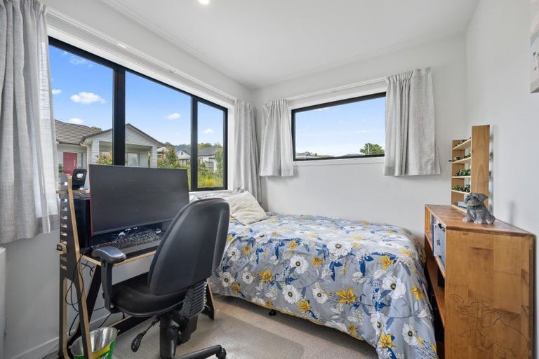 Photo of property in 2 Odlin Lane, Red Beach, 0932
