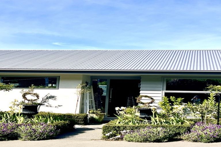 Photo of property in 1 Simeon Quay, Lyttelton, 8082