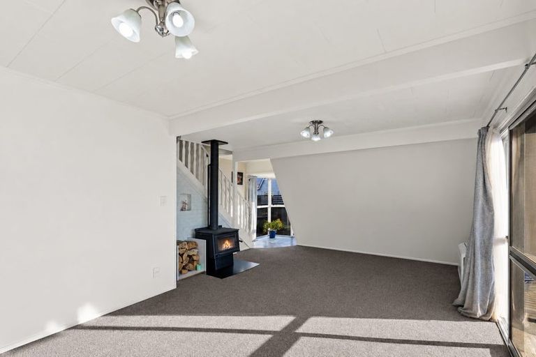 Photo of property in 170 Mcmurdo Street, Tinwald, Ashburton, 7700