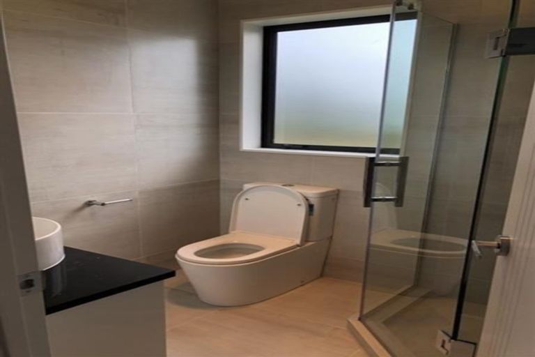 Photo of property in 35 Lisnoble Road, Flat Bush, Auckland, 2019