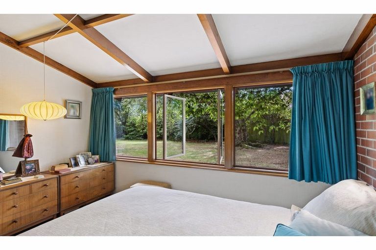 Photo of property in 1 Wayside Avenue, Burnside, Christchurch, 8053