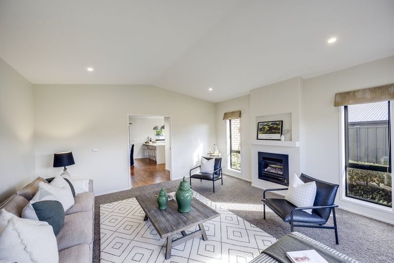 Photo of property in 6 Percy Berry Place, Havelock North, 4130
