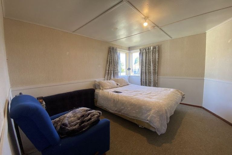 Photo of property in 11 Carpenter Street, Waipukurau, 4200