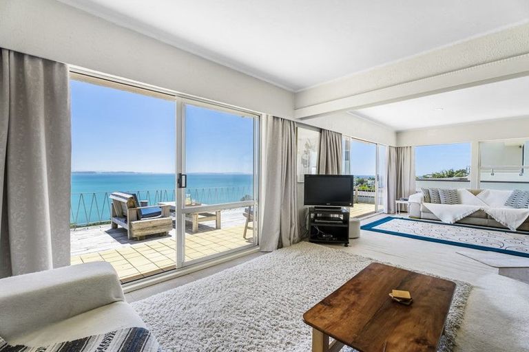 Photo of property in 30 Vipond Road, Stanmore Bay, Whangaparaoa, 0932