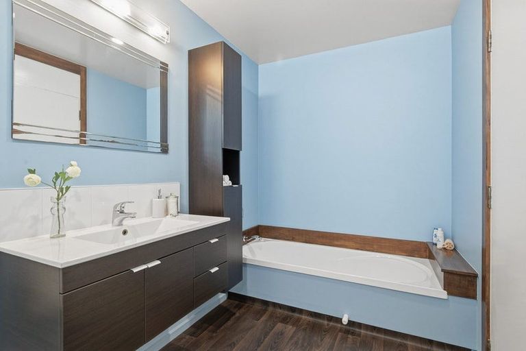 Photo of property in 4f Hatton Street, Karori, Wellington, 6012