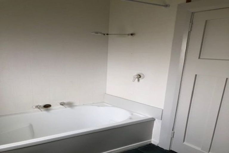 Photo of property in 37 Keepa Street, Levin, 5510