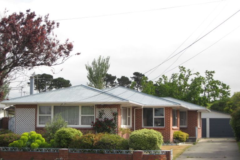 Photo of property in 144a Shortland Street, Aranui, Christchurch, 8061