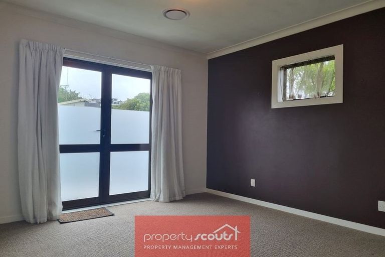 Photo of property in 32 Gaine Street, New Plymouth, 4310