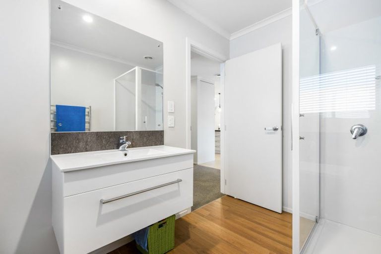 Photo of property in 2 Pams Way, Pokeno, 2471